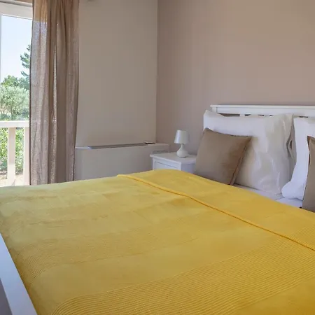 Sonia Hvar Villa
