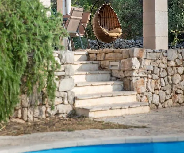 Villa Sonia Hvar Rudina
