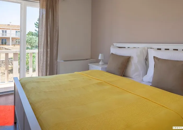 Sonia Hvar Villa